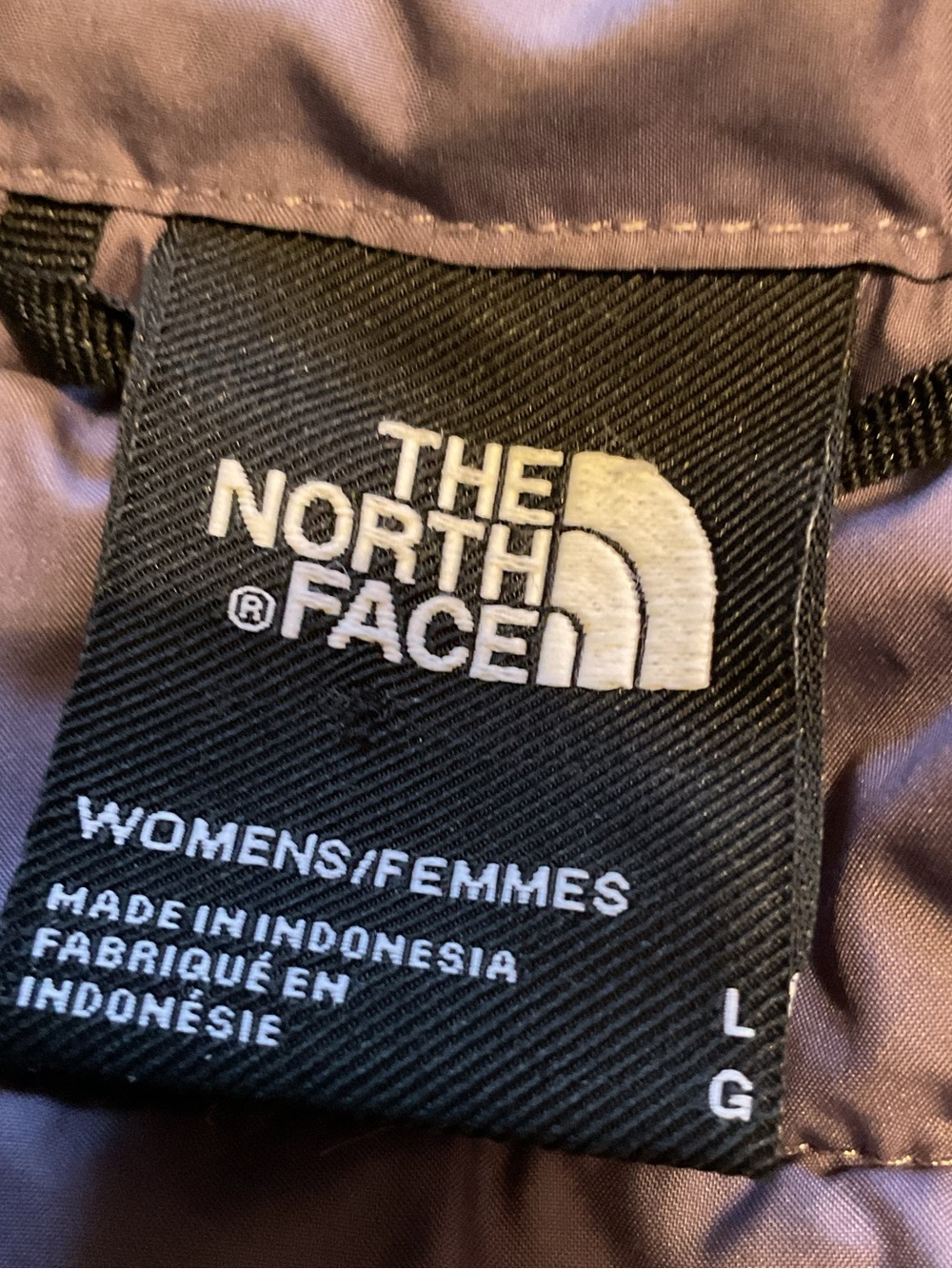 The North Face Quilted Logo Vest - Picture 4 of 12